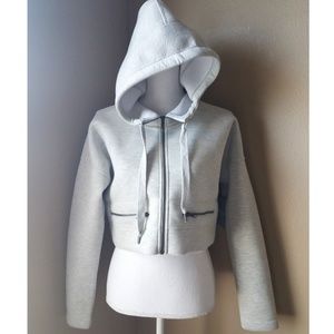 ***MANIC MONDAY SALE*** Athleta Cropped Jacket